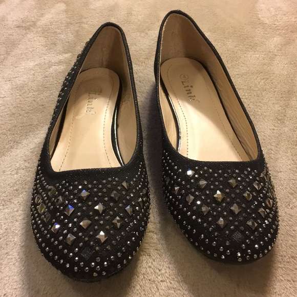 Link Other - ❌DONATED❌ Girls Shoes